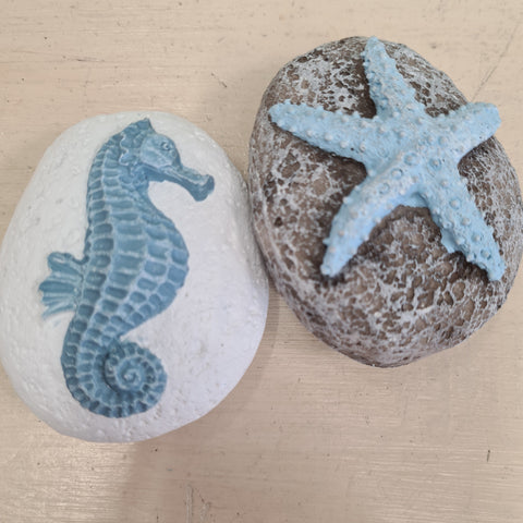Carved pebble with Starfish/Seahorse